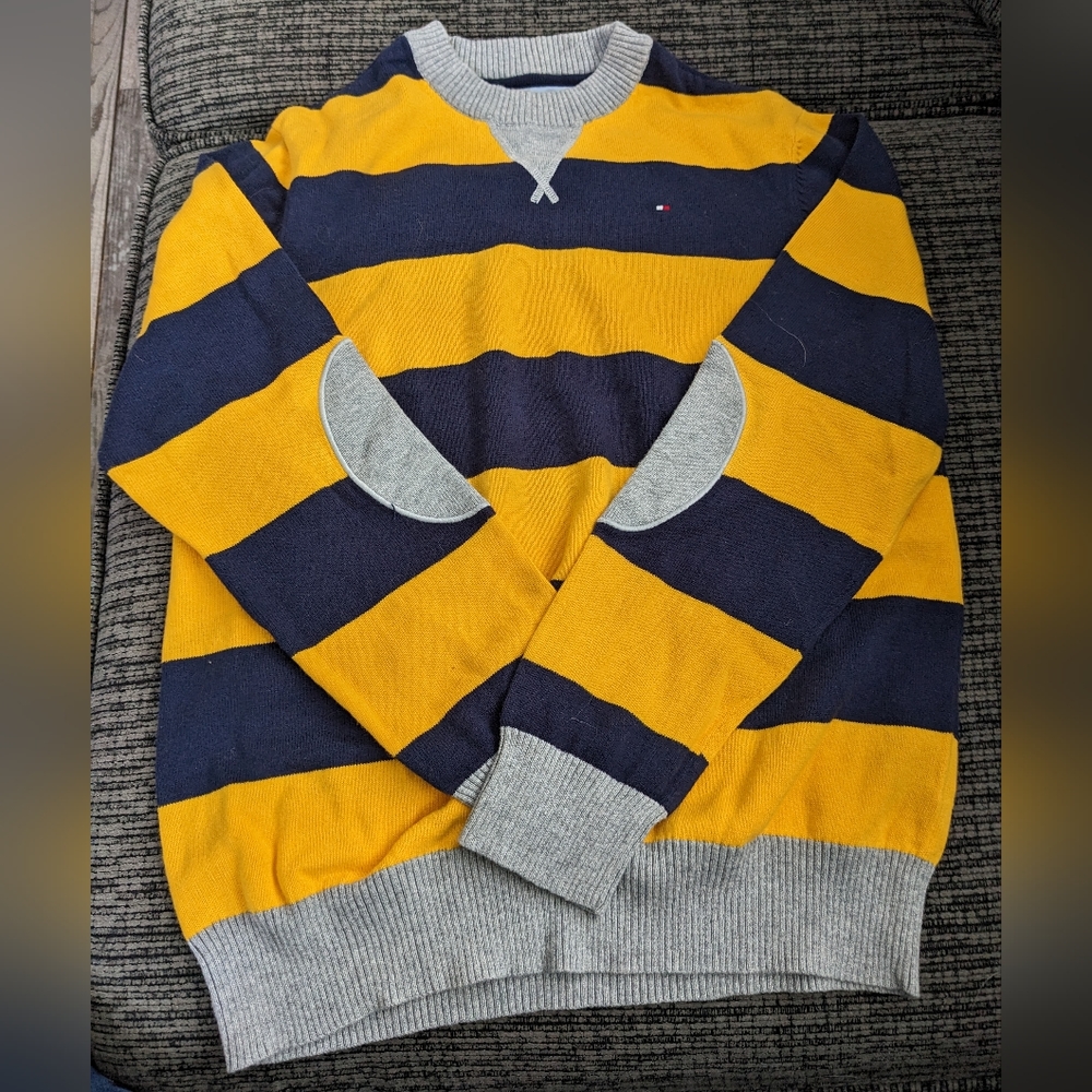 Tommy Hilfiger sweater